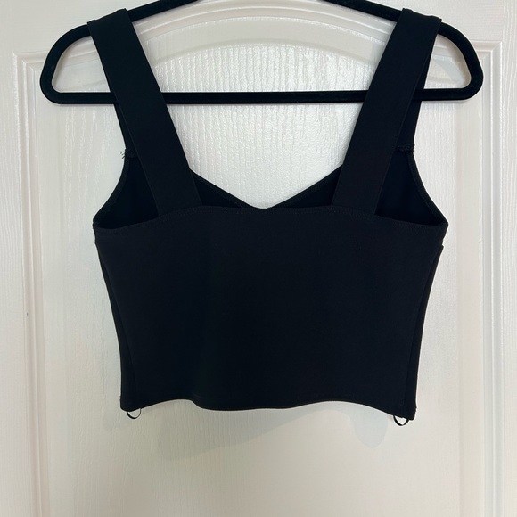 Abercrombie Crop Black Tank - Picture 2 of 3